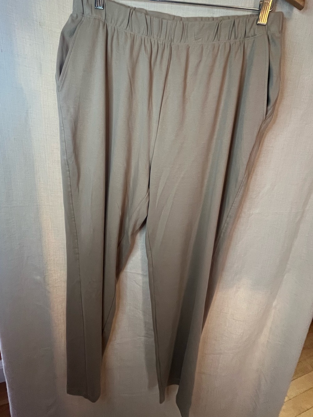 Lands end cotton elastic waist comfort fit pants size L 14-16